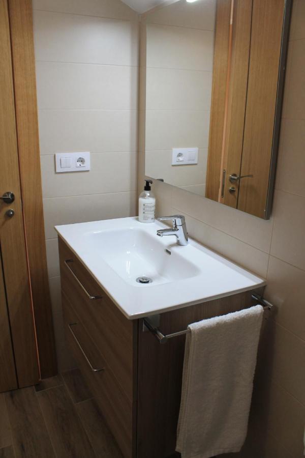 Apartamentos Turisticos Escorraladas Baltanas Exterior photo